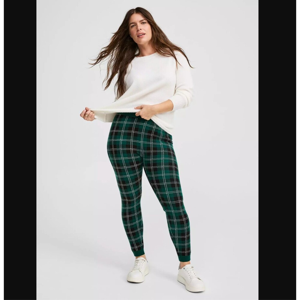 Torrid Green Plaid Sweater Knit Leggings 2X 18 20 High Rise Stretch Pull On NWT - Picture 2 of 11